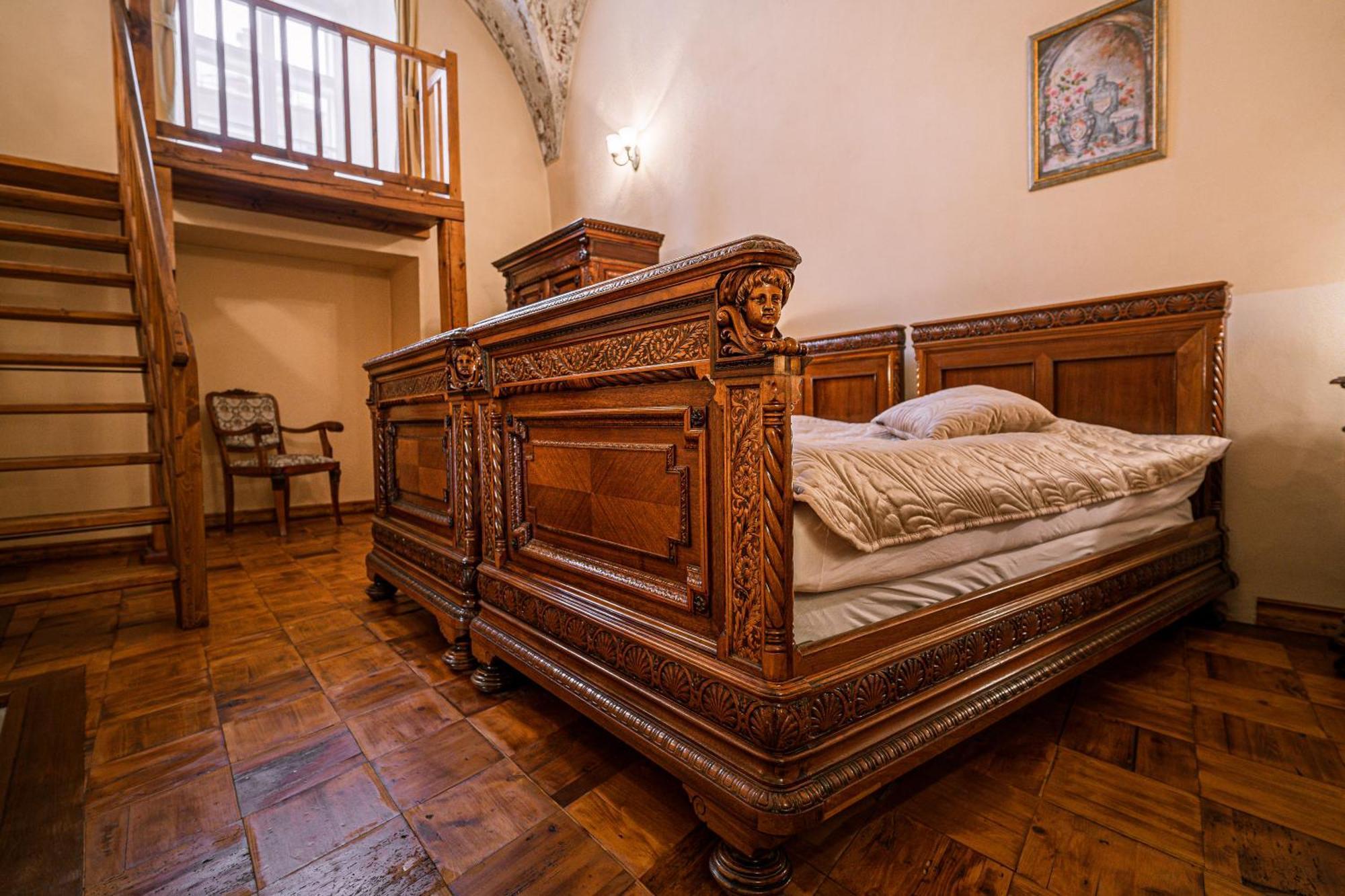 Penzion Cosmopolitan Ii. Banská Štiavnica Pokój zdjęcie