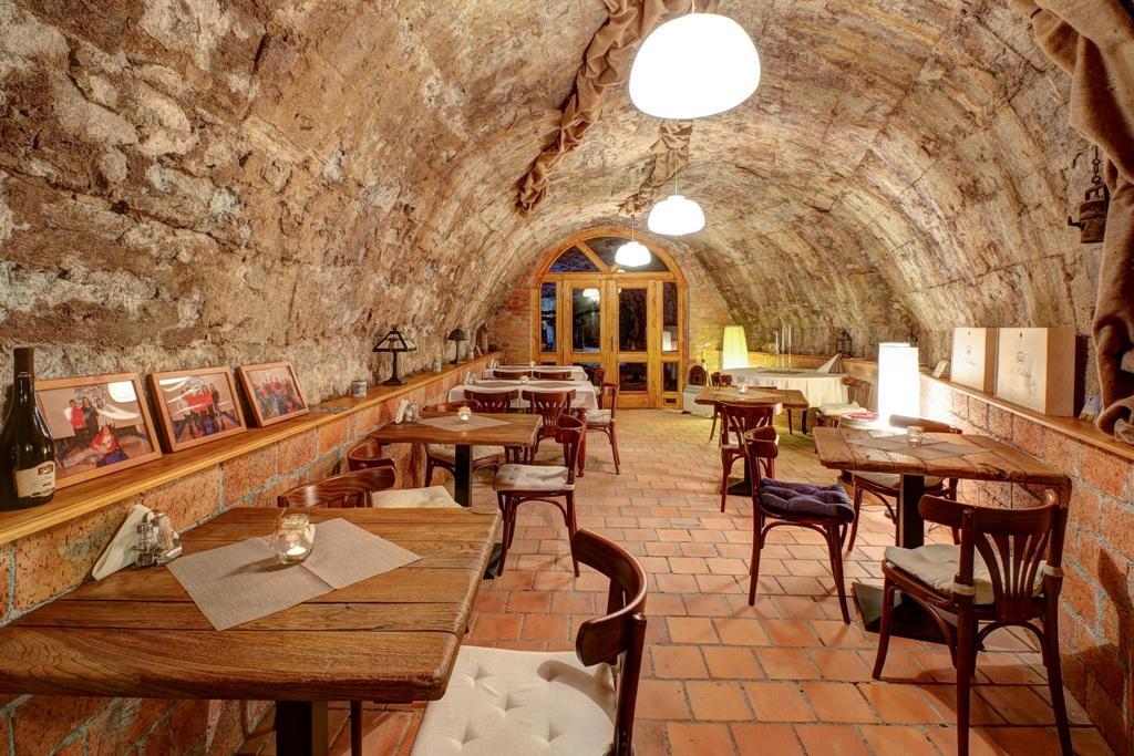 Penzion Cosmopolitan Ii. Banská Štiavnica Zewnętrze zdjęcie